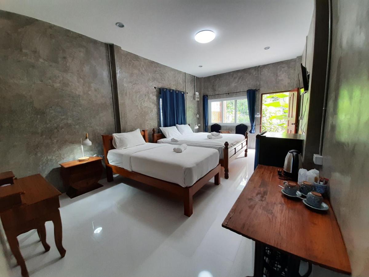 Pottery Street House Hotel Sukhothai Exterior photo