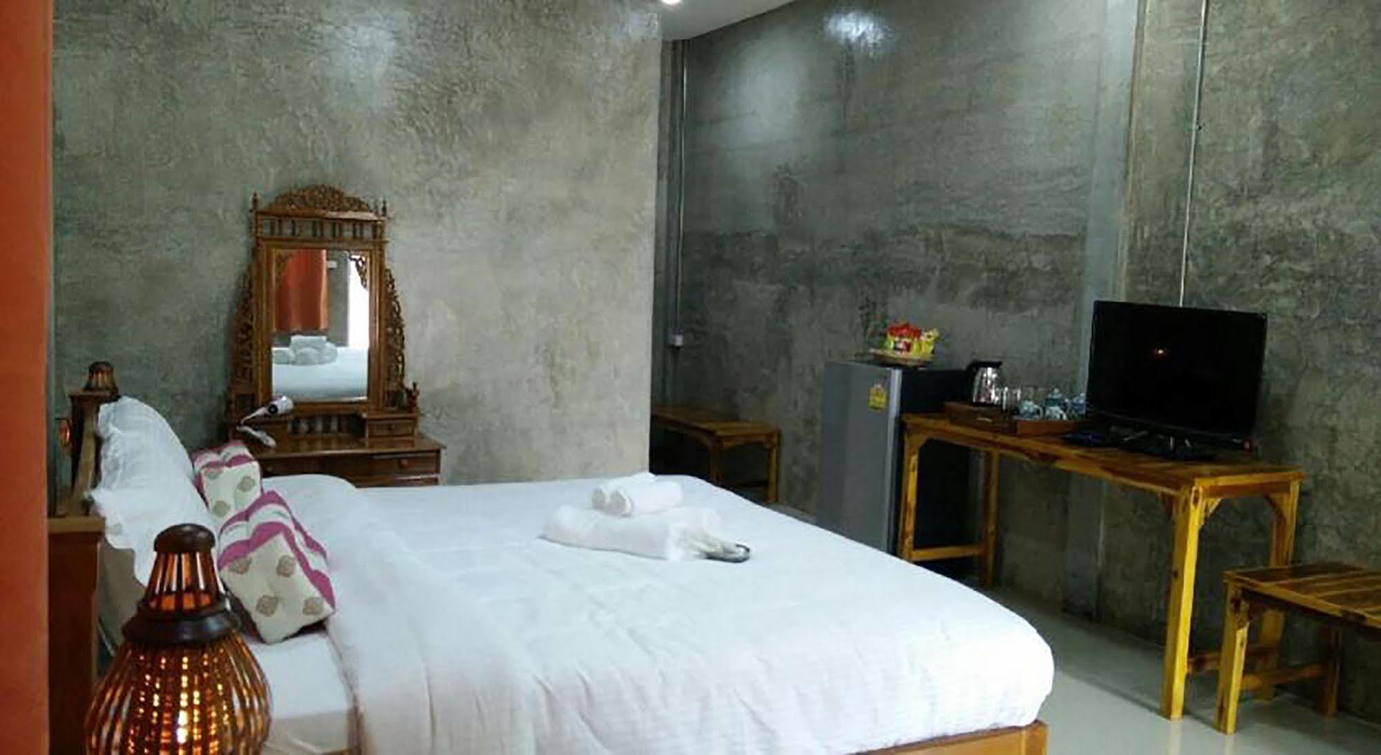 Pottery Street House Hotel Sukhothai Exterior photo